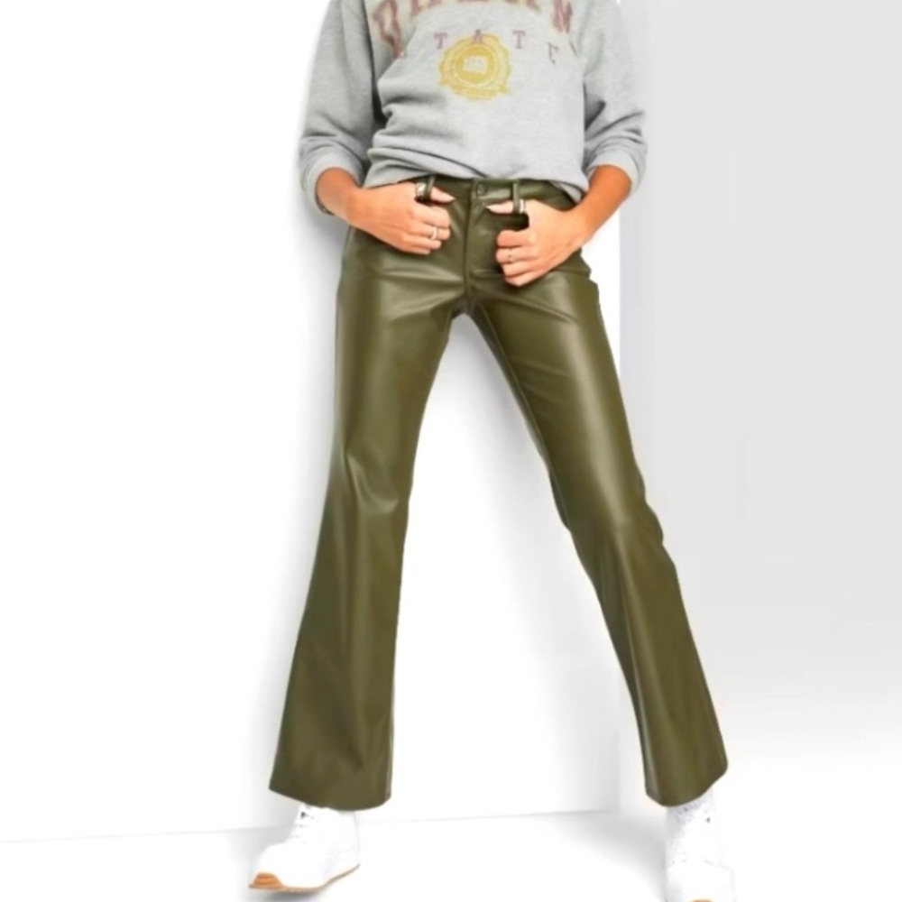 NWOT Soho Apparel Wide Leg Faux Leather Pants in Army Green - Size M